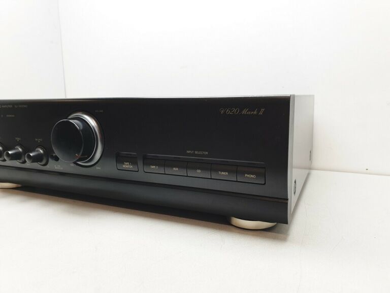 WZMACNIACZ TECHNICS SU-V620M2 OPIS