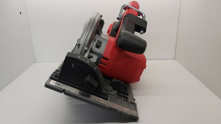PIŁA TARCZOWA MILWAUKEE M18 FCSG66-0 18V