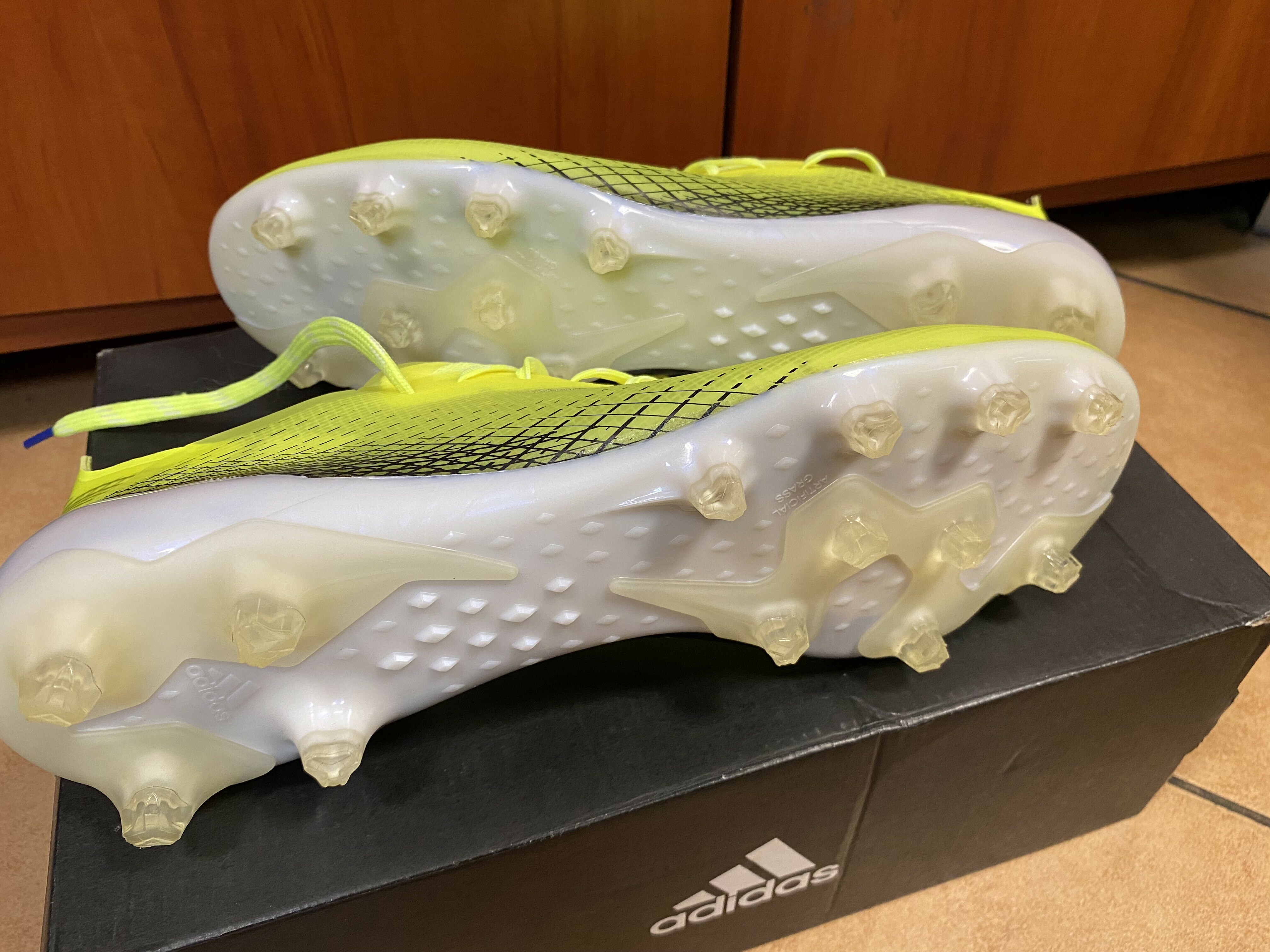 adidas-performance-x-ghosted1-fg-korki-lanki-10-kolor-zolty