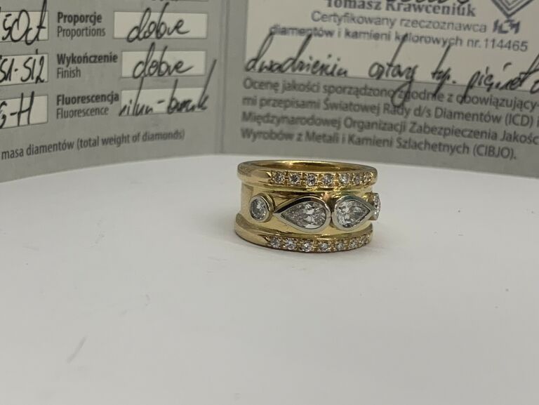 18-karatowy-pierscionek-diamenty-1790-kamien-brylant