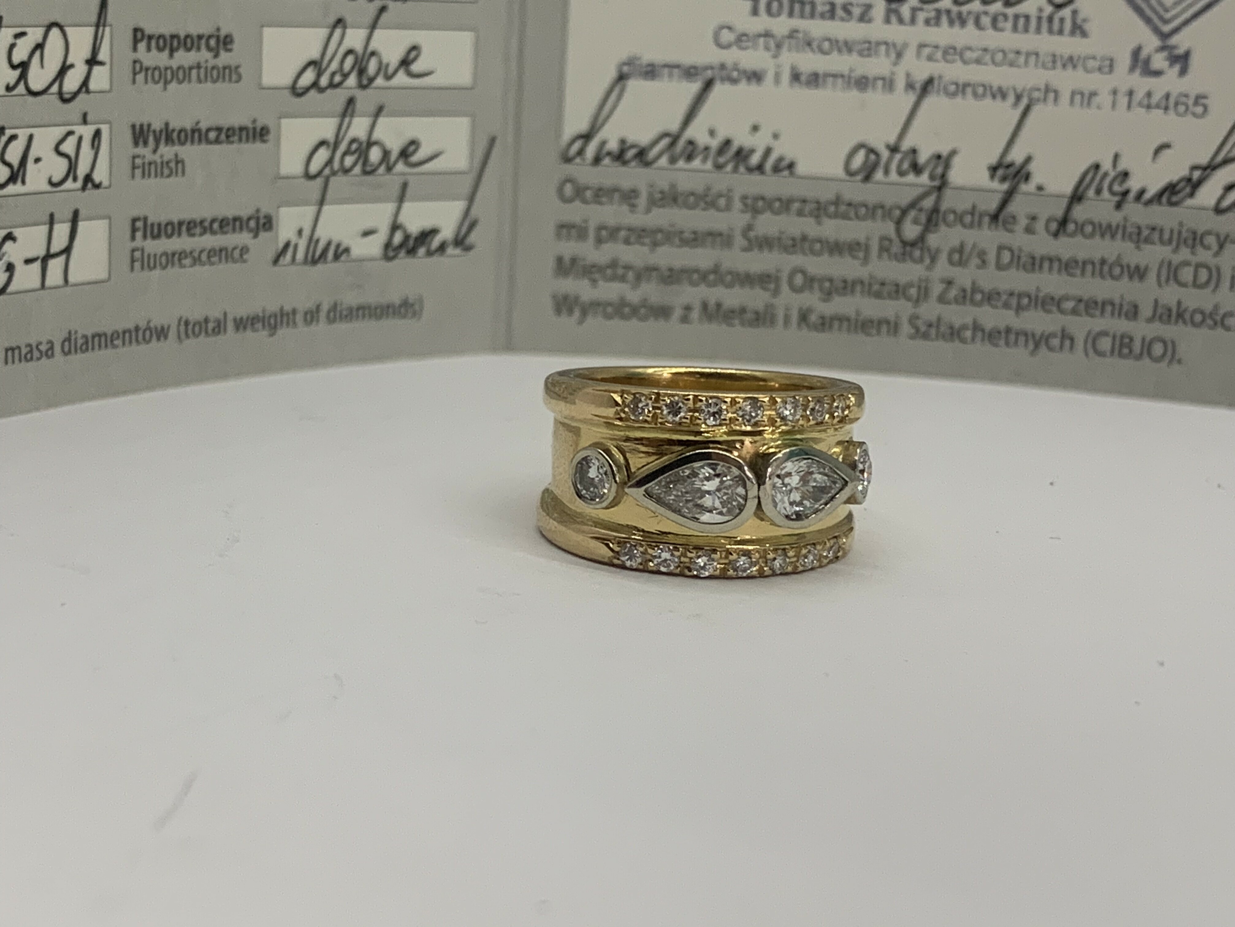 18-karatowy-pierscionek-diamenty-1790-kamien-brylant