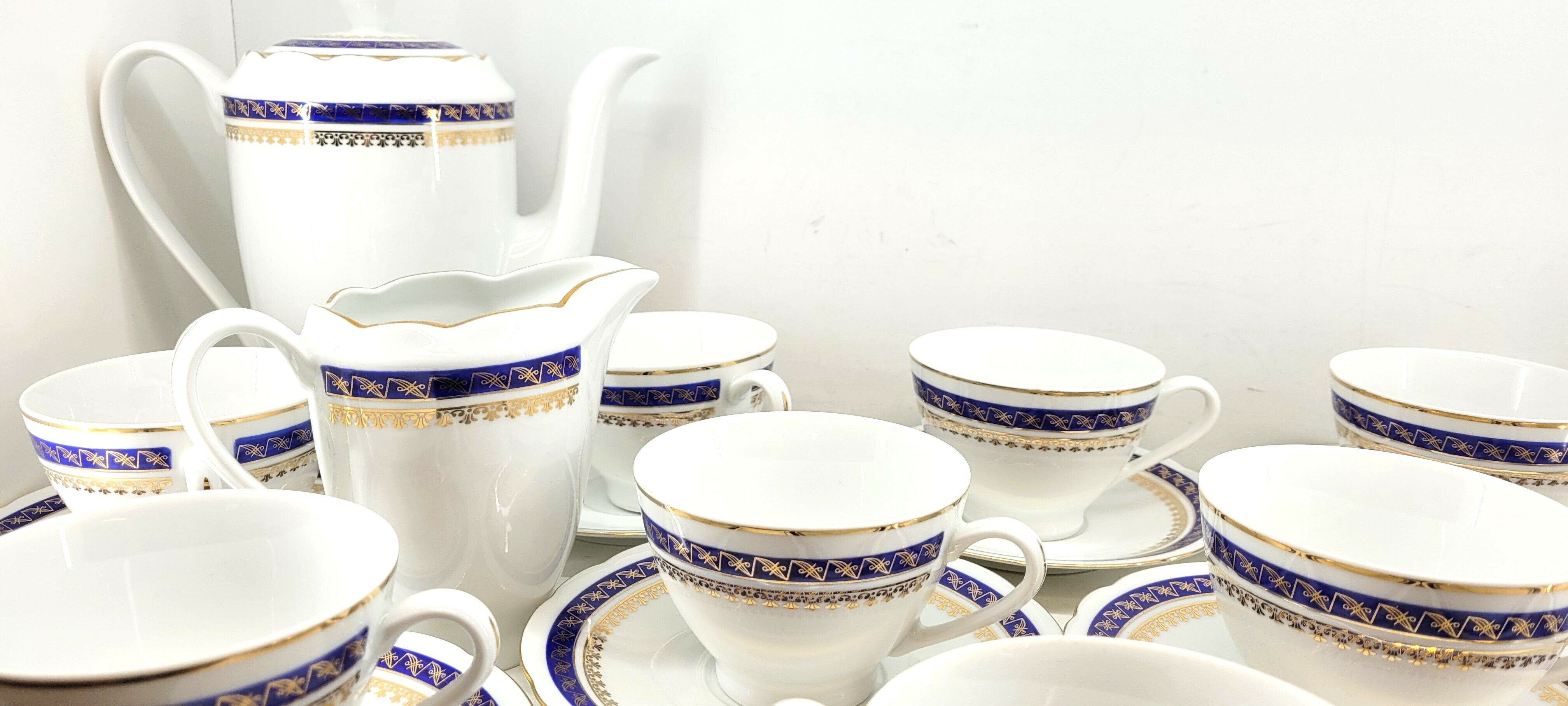 zestaw-kawowy-cmielow-kolor-kobaltowy-stan-uzywany