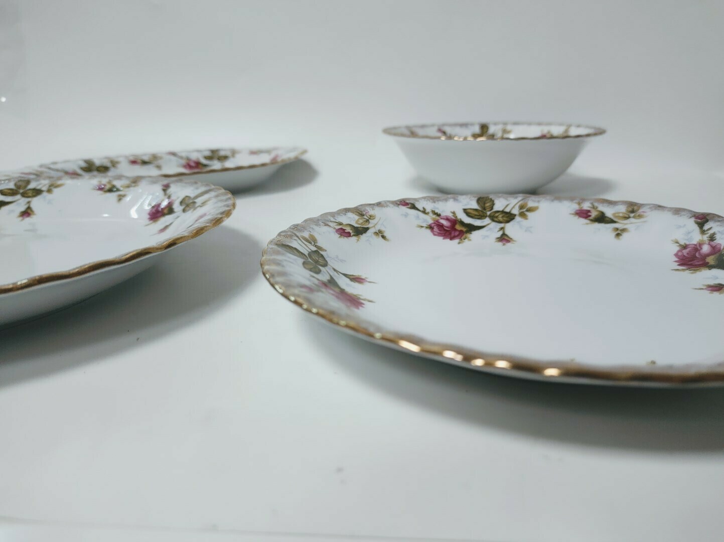 wyjatkowy-serwis-porcelanowy-chodziez-iwona-product-id