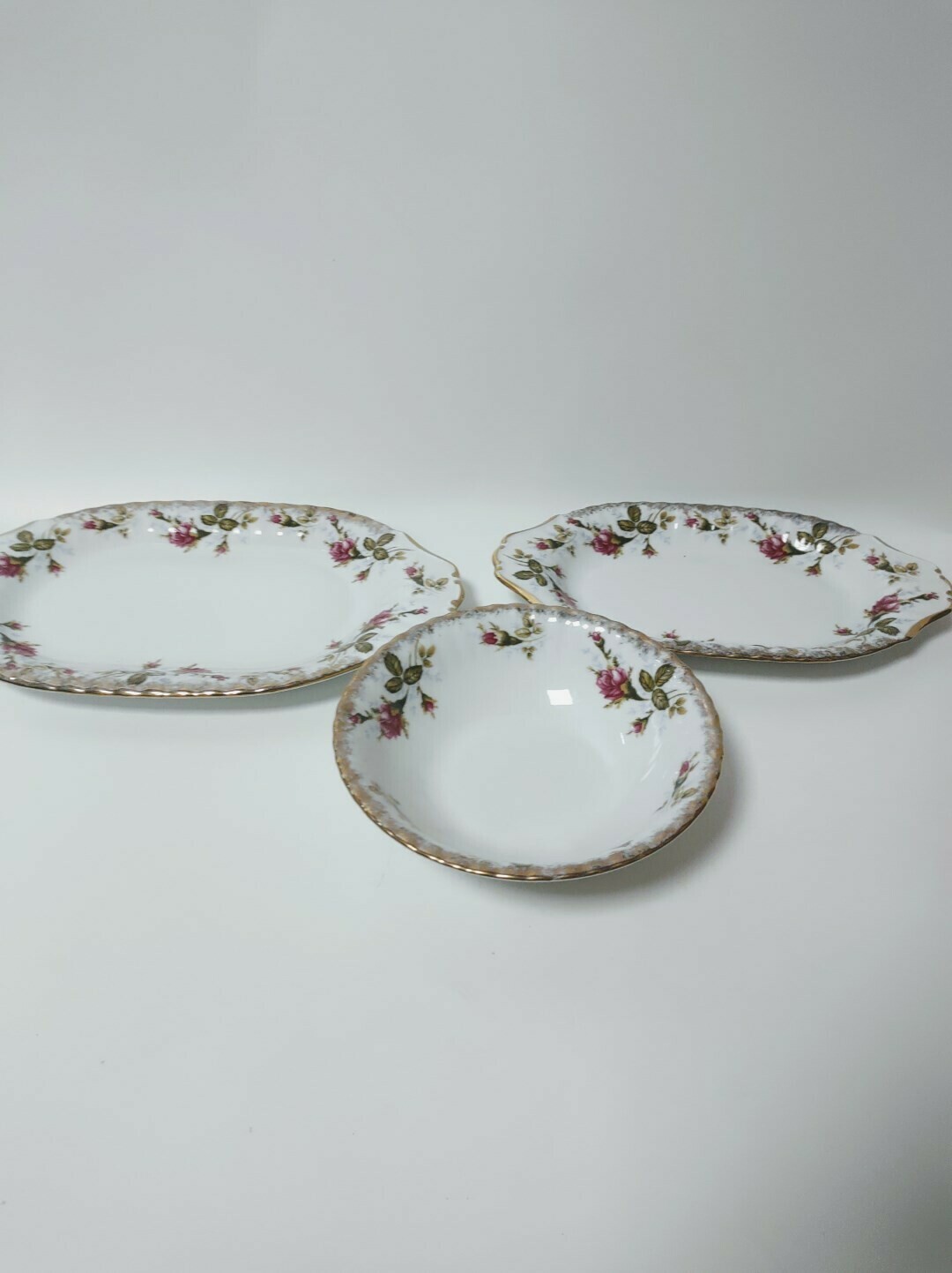 wyjatkowy-serwis-porcelanowy-chodziez-iwona-marka-inna