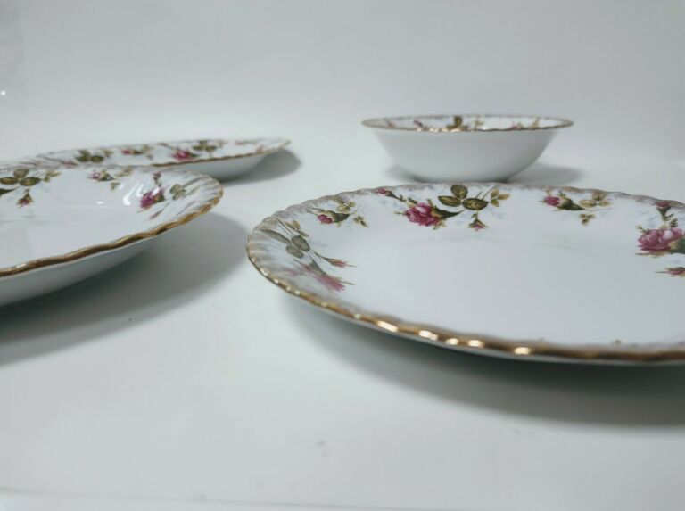 WYJĄTKOWY SERWIS PORCELANOWY CHODZIEŻ IWONA