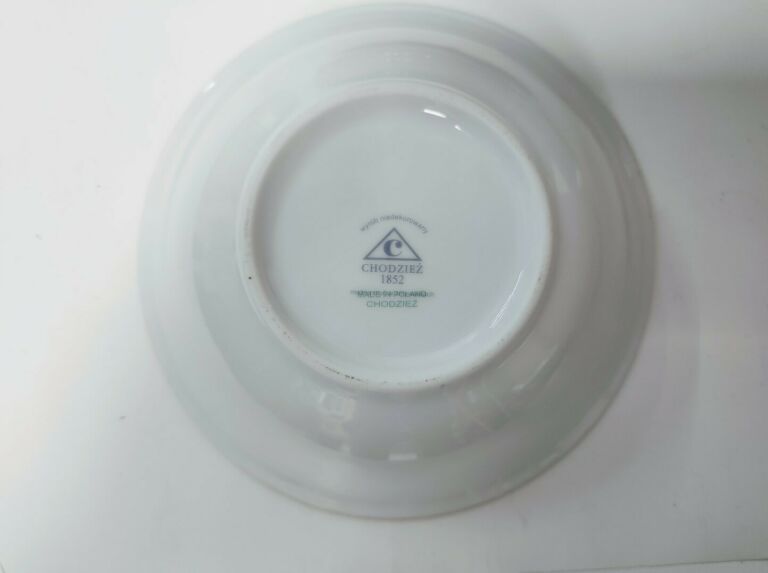 wyjatkowy-serwis-porcelanowy-chodziez-iwona-stan-uzywany