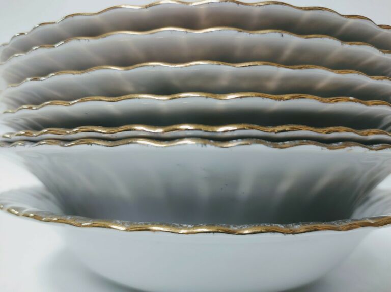 wyjatkowy-serwis-porcelanowy-chodziez-iwona-liczba-elementow-w-zestawie-22