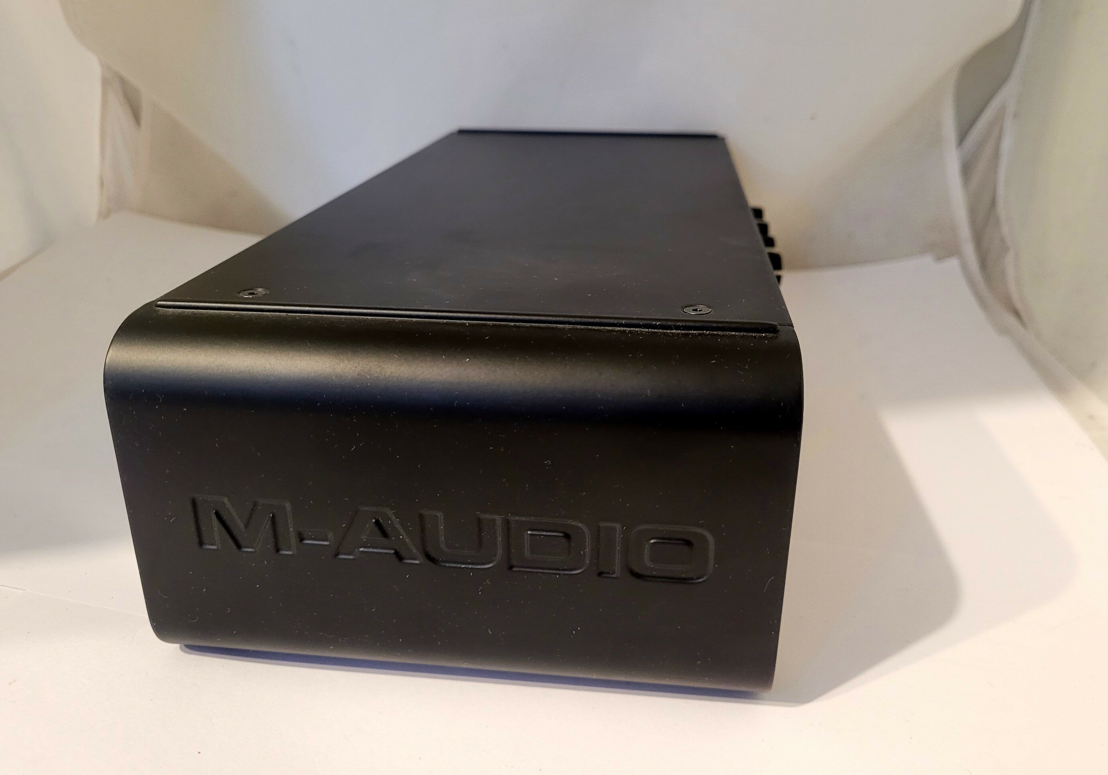 interfejs-m-audio-m-track-quad-komplet-opis-marka-inna