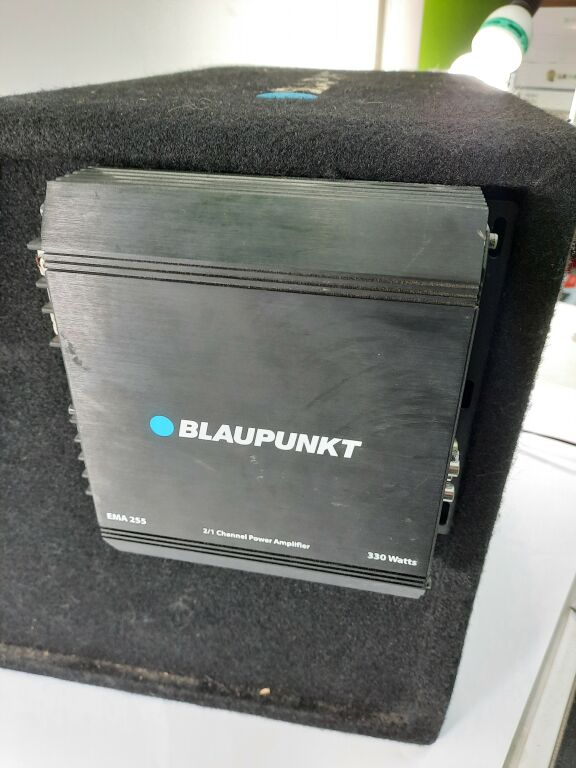 SUBWOOFER BLAUPUNKT + WZMACNIACZ 330W BLAUPUNKT