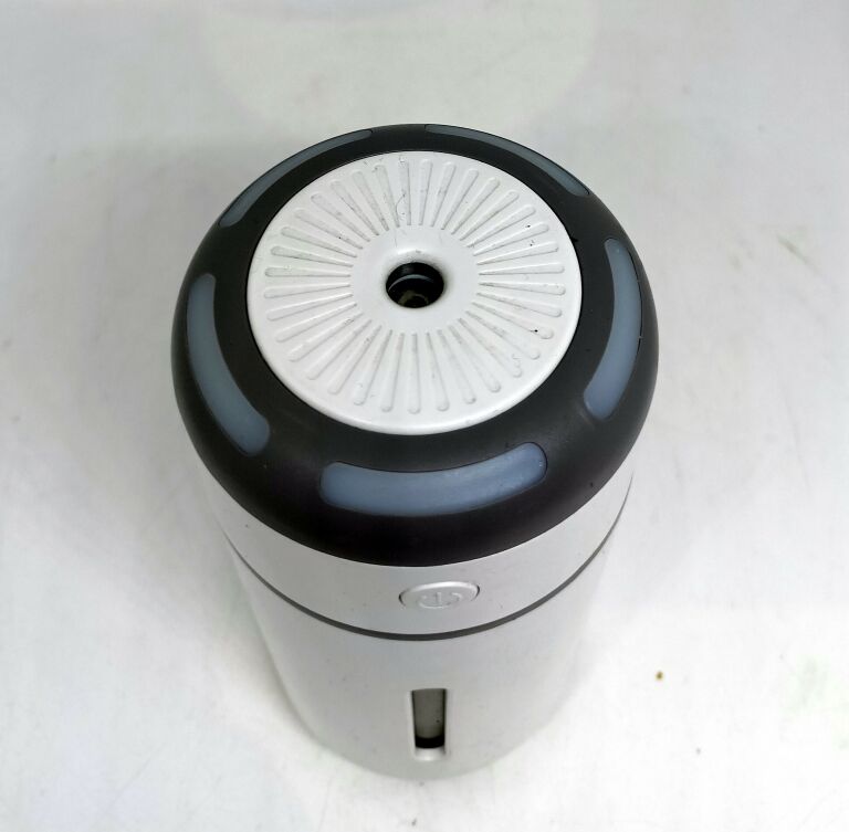 URZĄDZENIE DO AROMATERAPII HUMIDIFIER 09108-01
