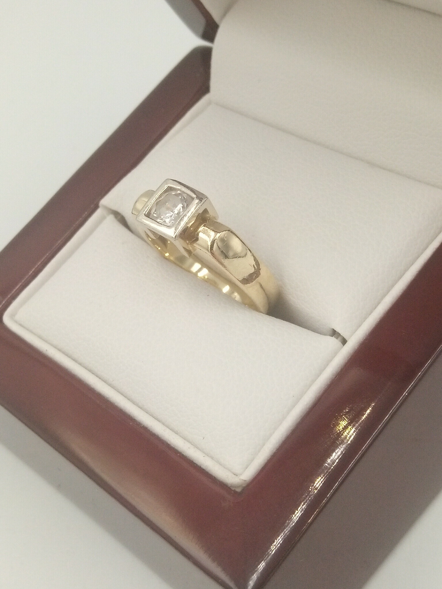 zloty-pierscionek-58514kw382r11-marka-226434-1704211