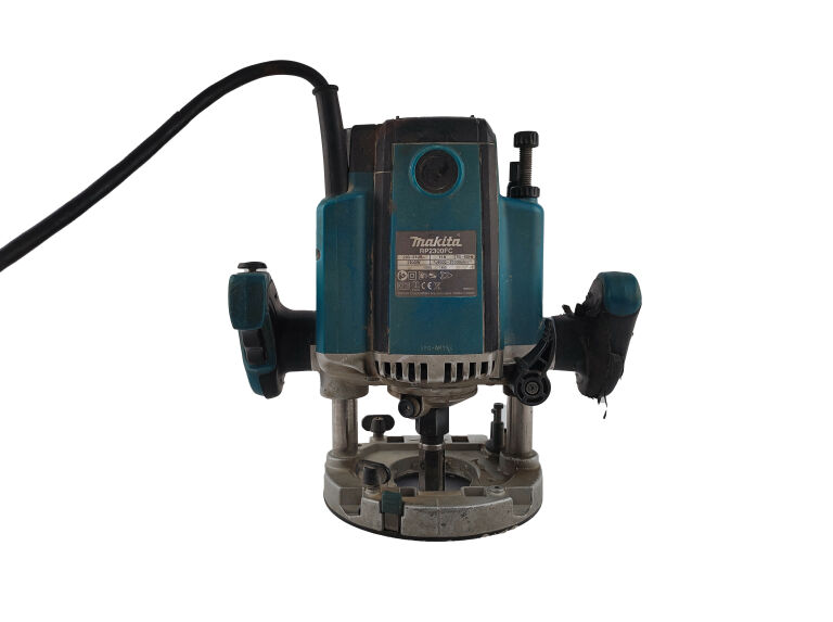 FREZARKA MAKITA RP2300FC 2300W