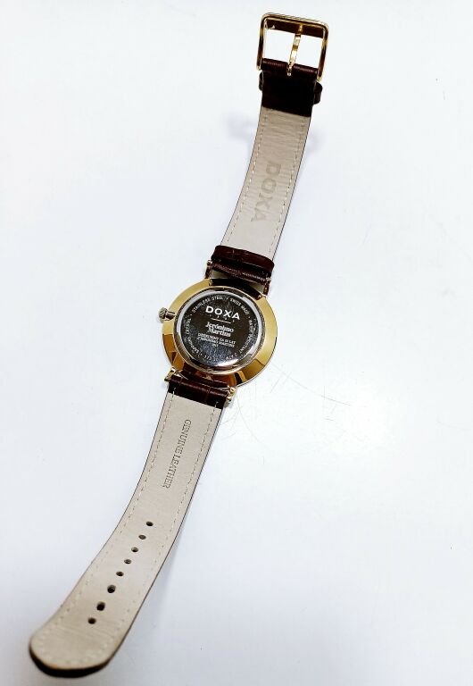 ZEGAREK DOXA SWISS MADE 173.30