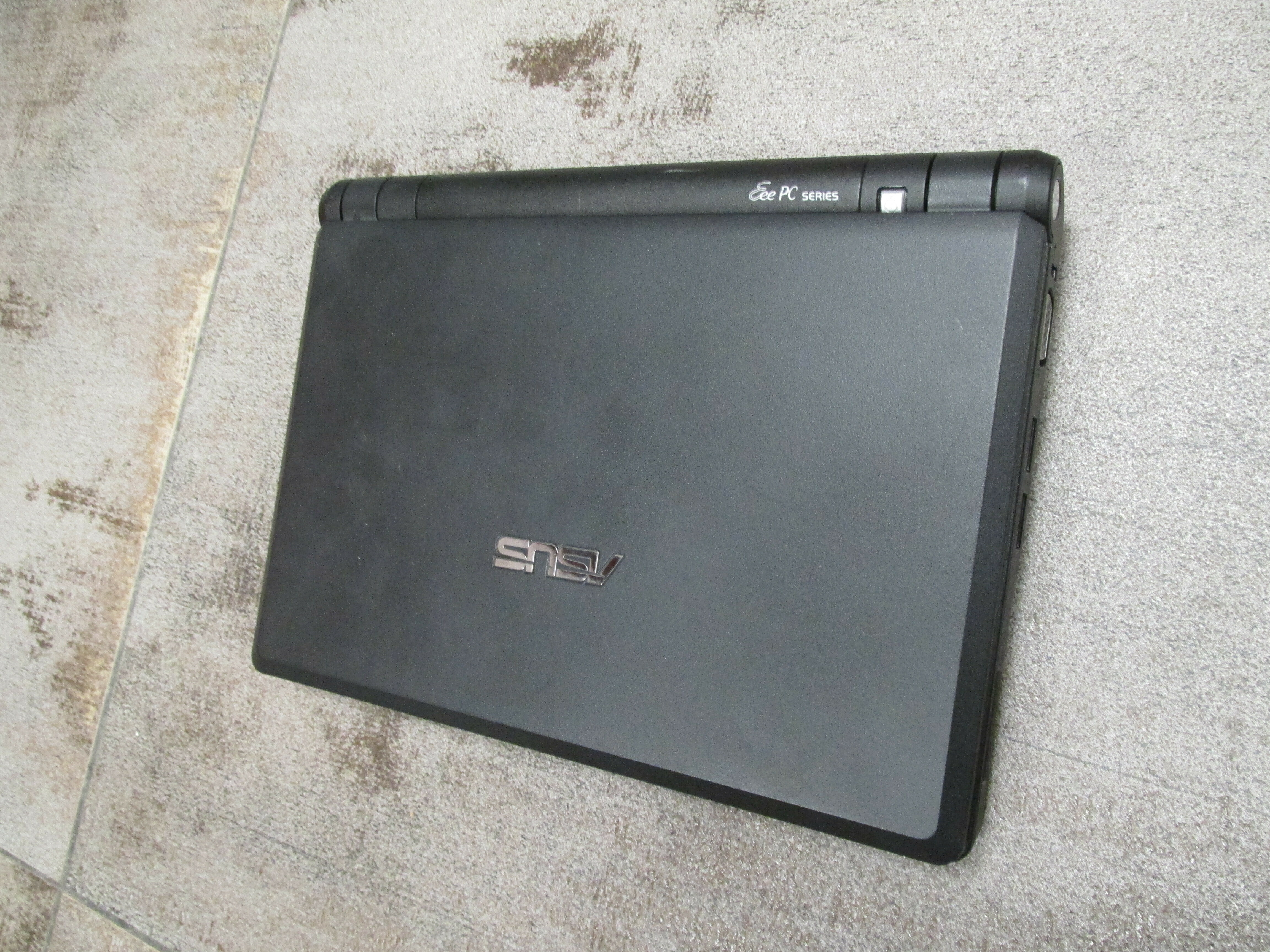 notebook-asus-eee-pc-2g-surf-czytaj-opis-seria-procesora-intel-celeron-m
