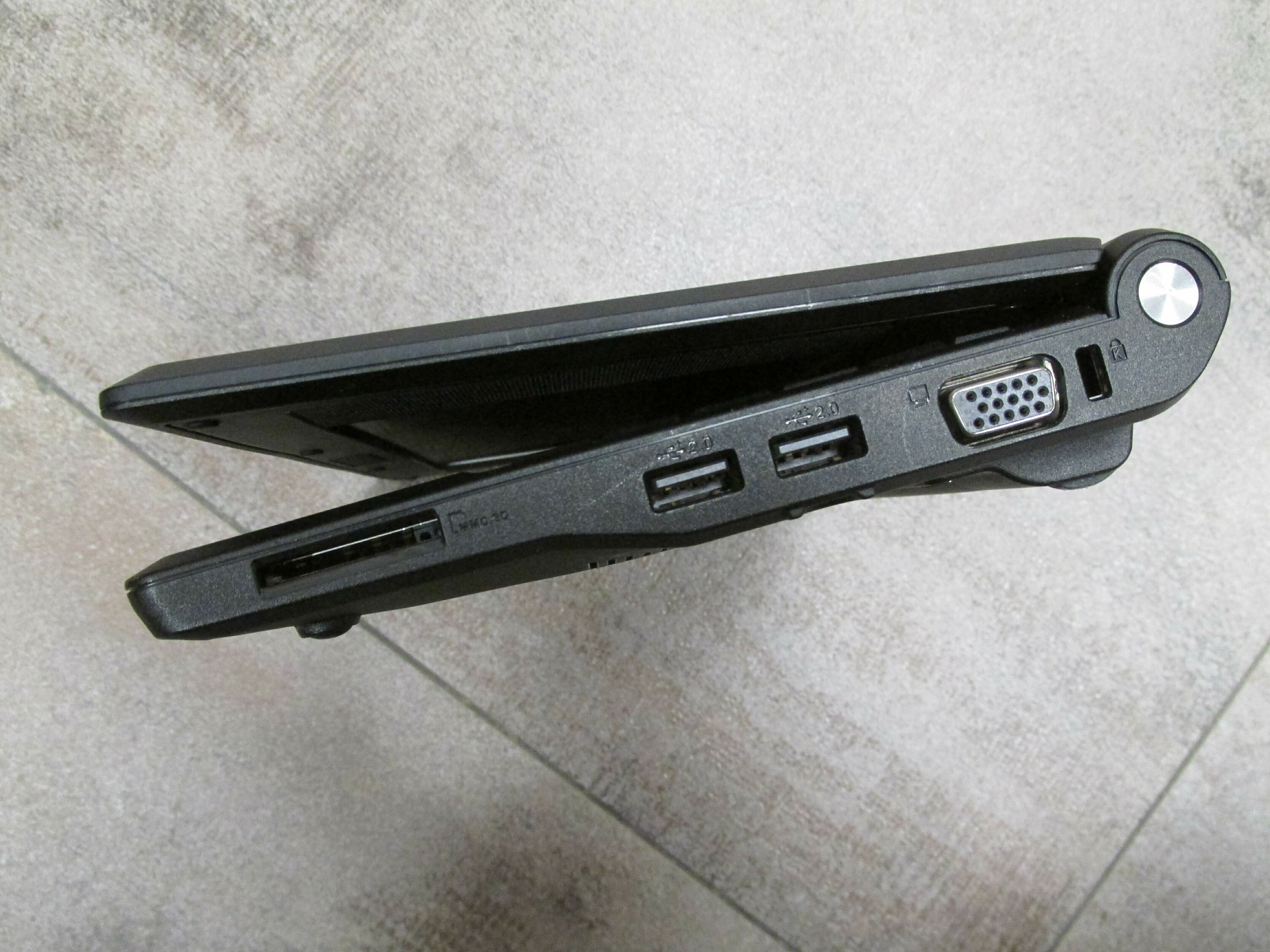 notebook-asus-eee-pc-2g-surf-czytaj-opis-typ-dysku-twardego-emmc