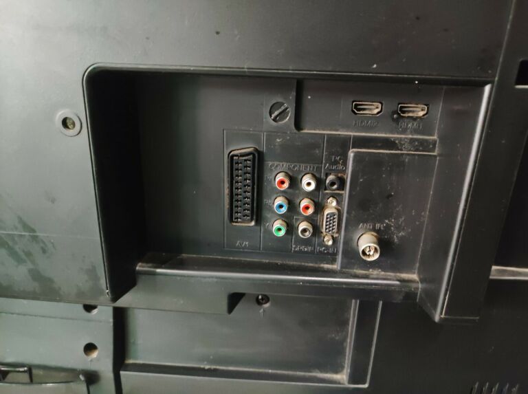 telewizor-grundig-32-6951-bez-pilota-stan-11323-2