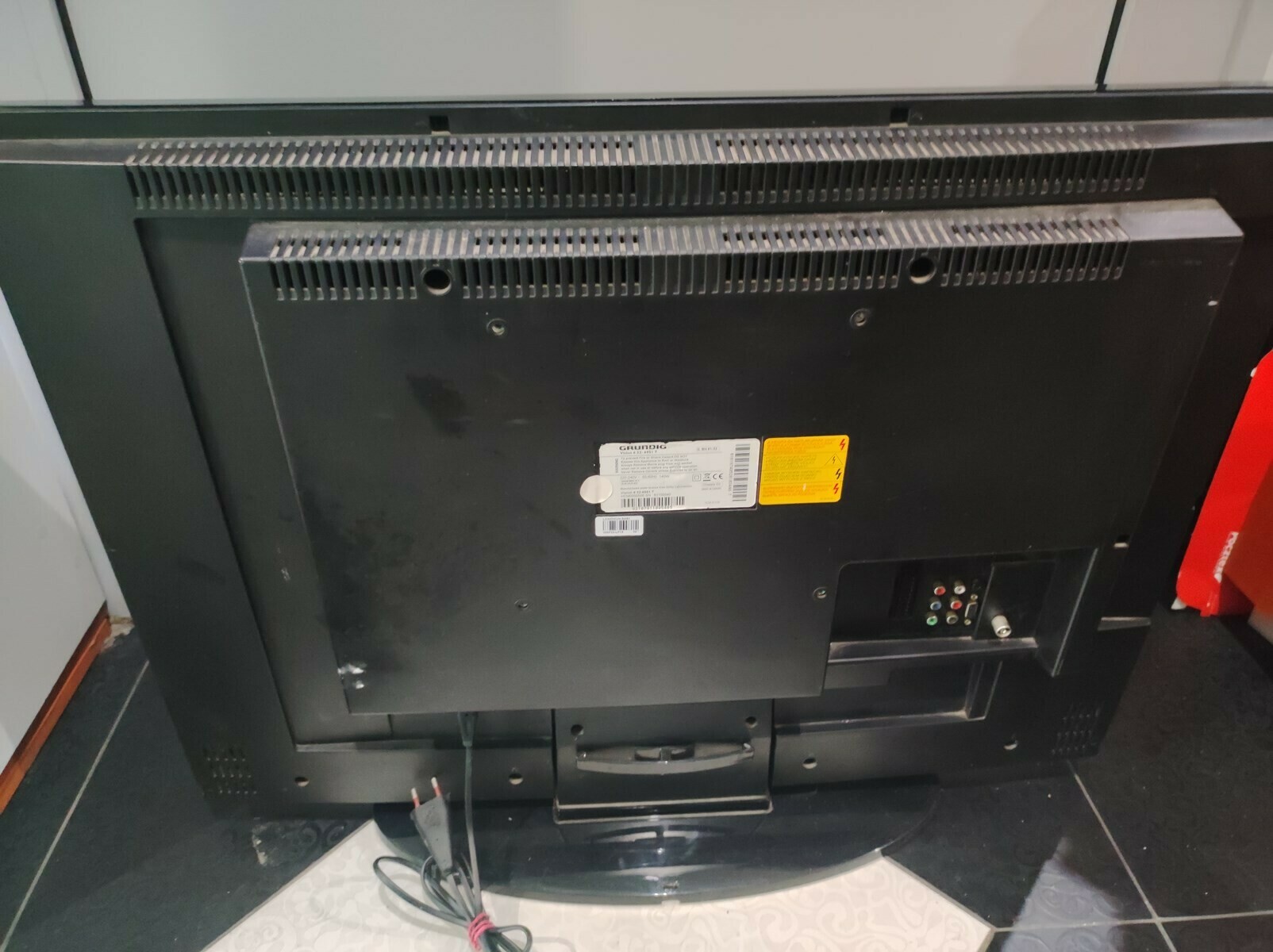 telewizor-grundig-32-6951-bez-pilota-typ-telewizora-211486-250138