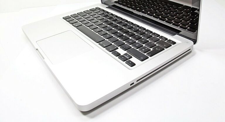 LAPTOP MACBOOK PRO A1278 CORE 2 DUO 4GB RAM 250GB