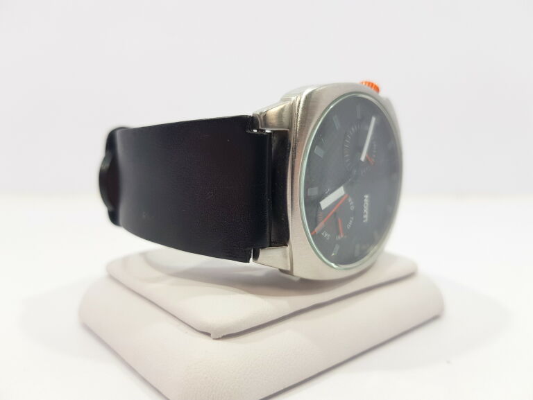 ZEGAREK LEXON MAX DATE