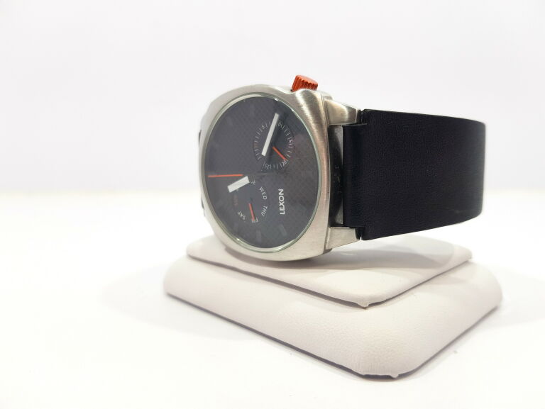 ZEGAREK LEXON MAX DATE
