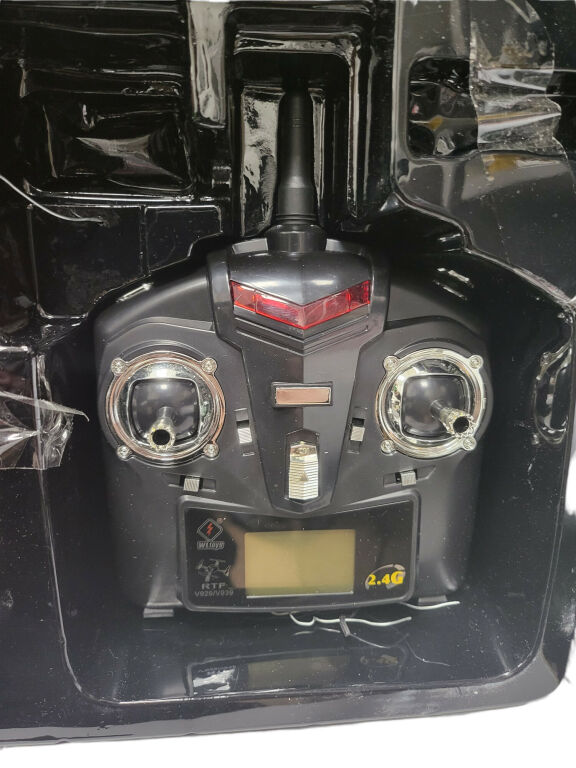 DRON WLTOYS BEETLE 4 OSIOWY V929