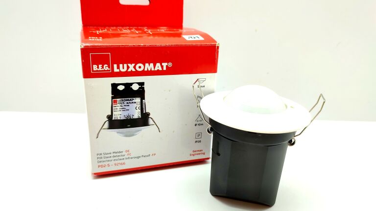 czujnik-obecnosci-beg-92166-stan-uzywany