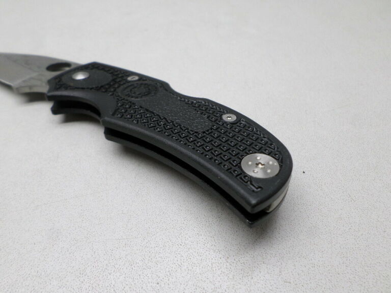 NÓŻ SPYDERCO NATIVE