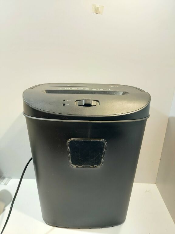 NISZCZARKA DO BIURA OPUS CS 2212 CD