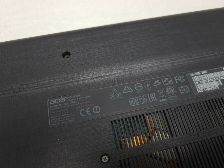 ACER F5-571G I5-6200U/16GB/500GB /GTX950M/WIN10