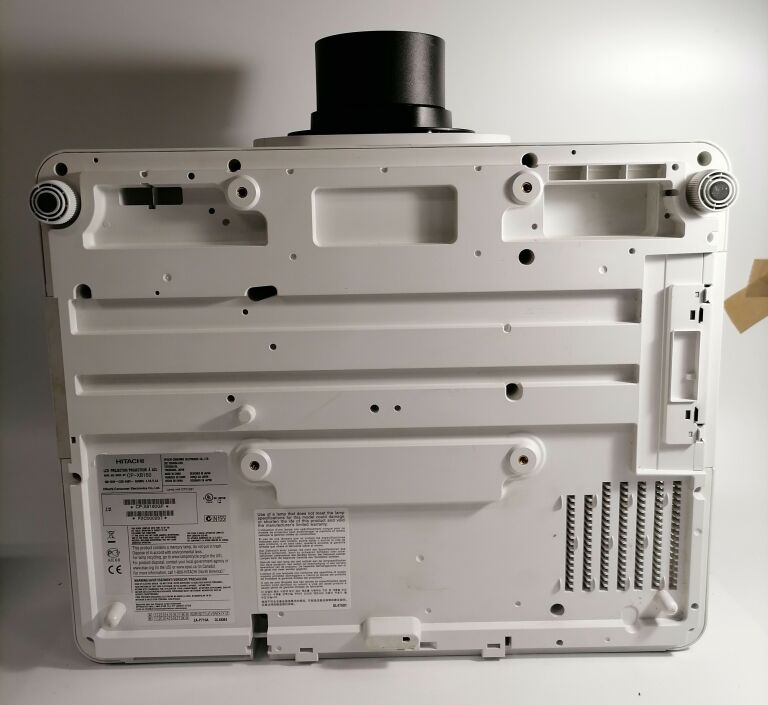 projektor-hitachi-cp-x8160-stan-bdb-okazja-marka-hitachi