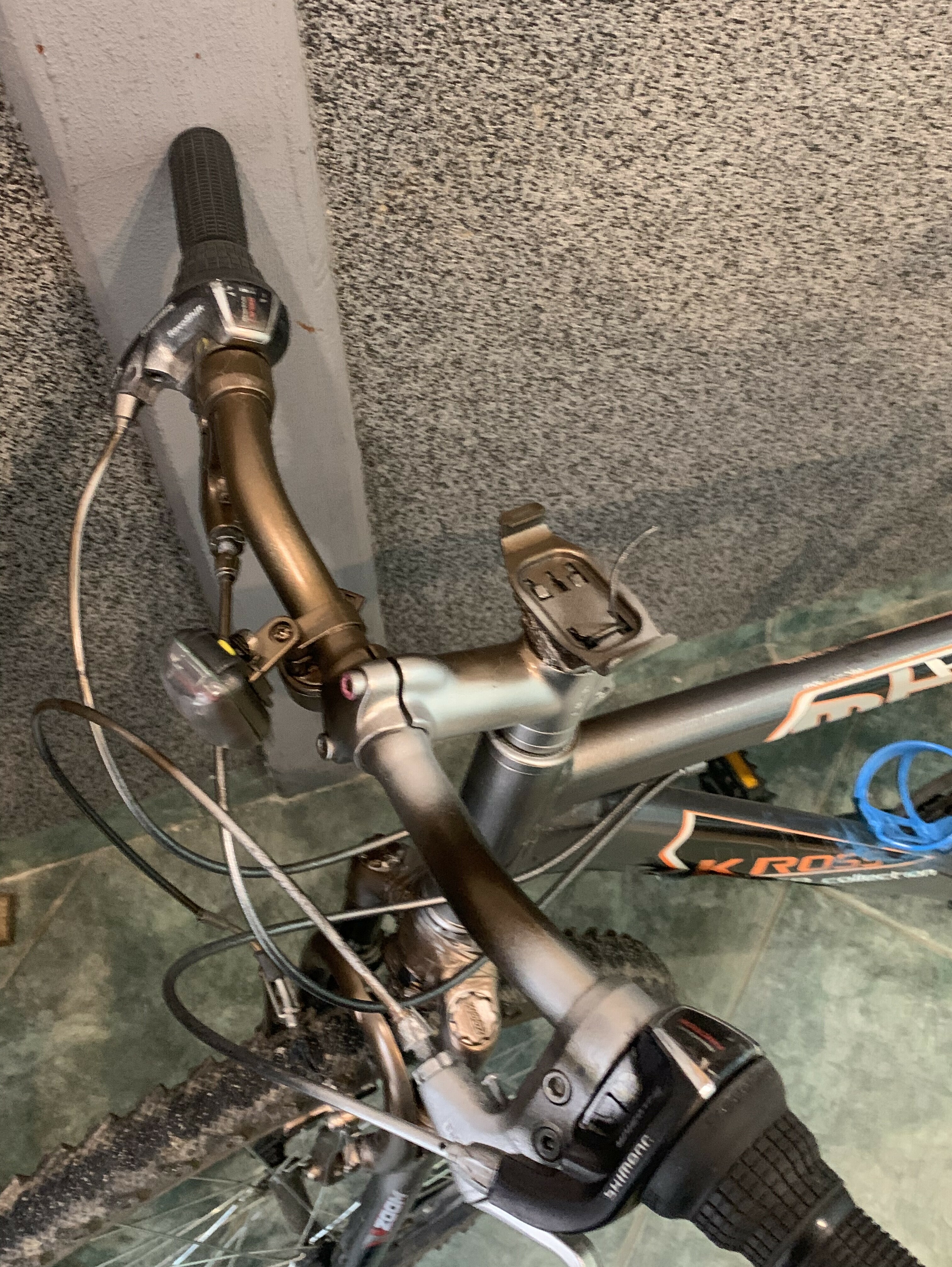 rower-mtb-kross-hexagon-v2-rozmiar-ramy-15-cali