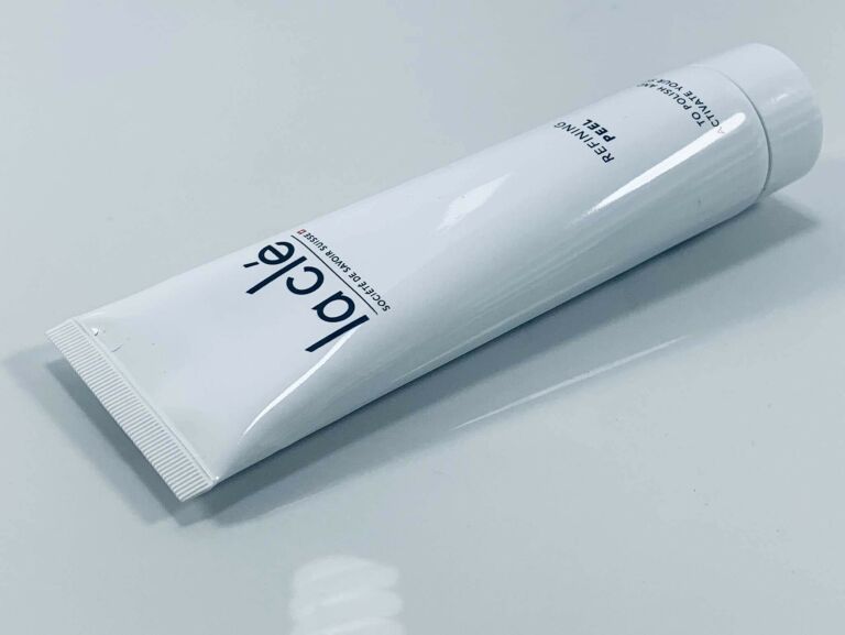 KREM ZŁUSZCZAJĄCY PEELING LA CLE REFINING PEEL