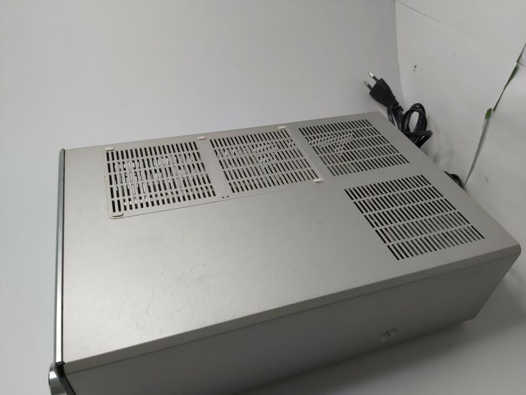 amplituner-yamaha-rx-e410-system-dzwieku-inny