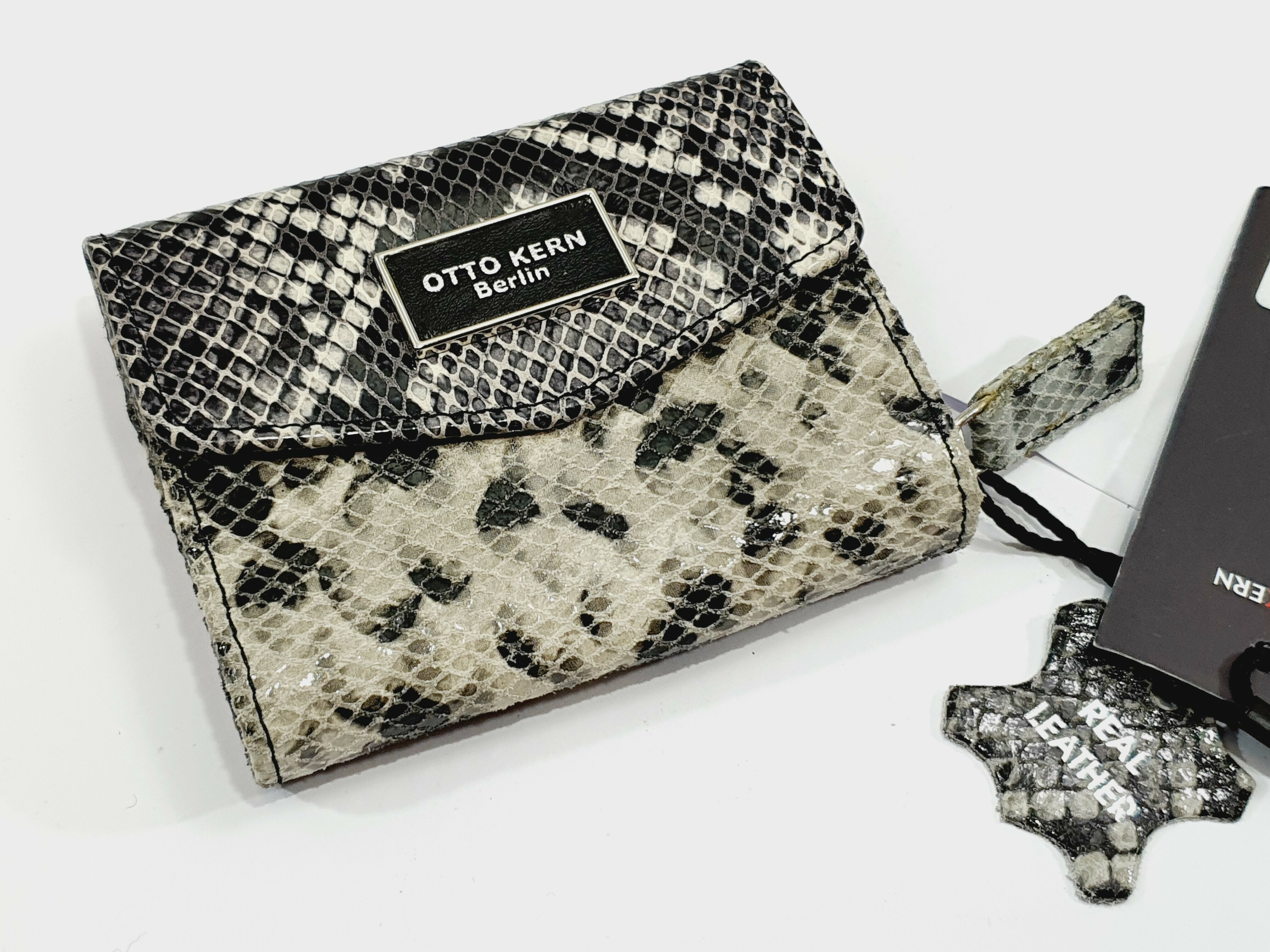 maly-poprtfel-otto-kern-berlin-skora-stan-nowy