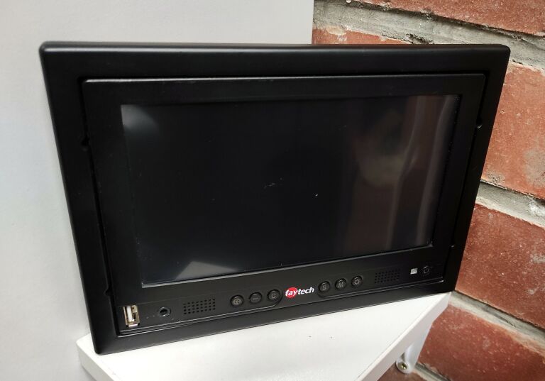 TELEWIZOREK DO SAMOCHODU FAY TECH