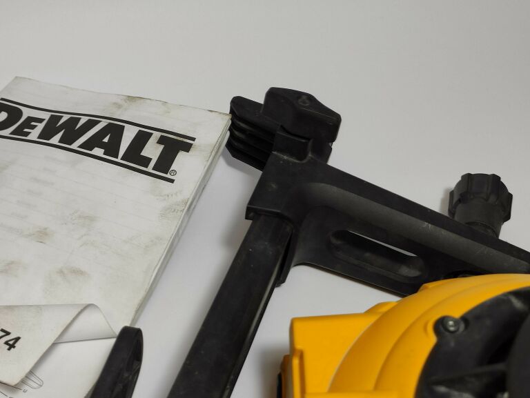 LASER OBROTOWY DEWALT DW074 + OSPRZĘT