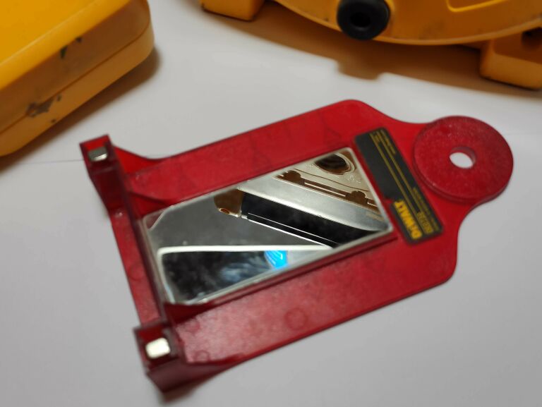 LASER OBROTOWY DEWALT DW074 + OSPRZĘT