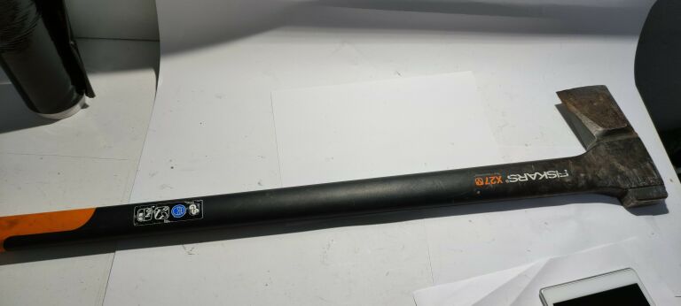 siekeira-fiskars-x27-wyzabkowane-ostrze-kod-producenta-inny