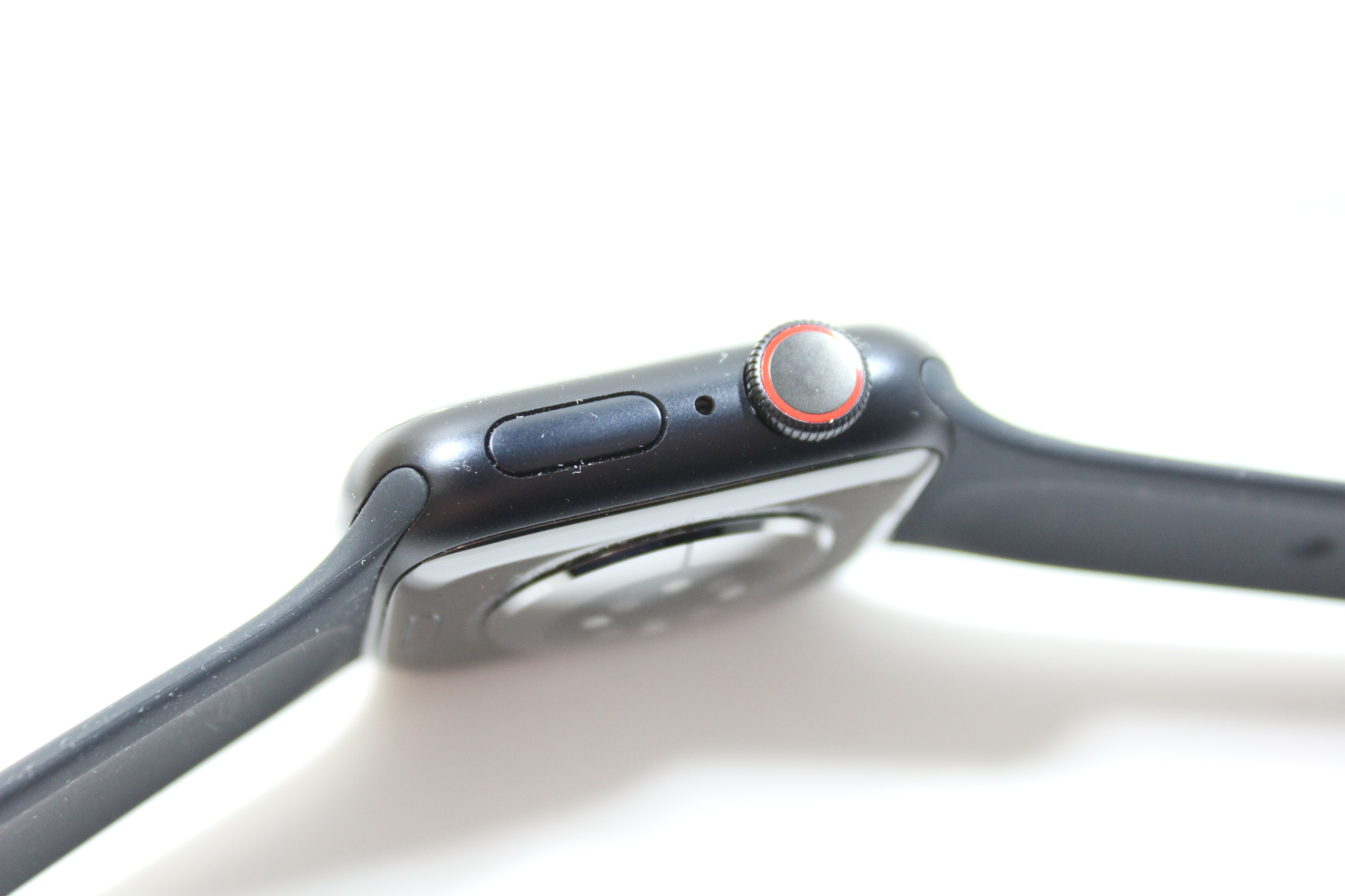 apple-watch-series-7-model-mkhq3wba