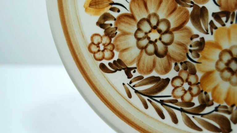KWIECISTY TALERZ PORCELANOWY DO ZAWIESZENIA KOŁO