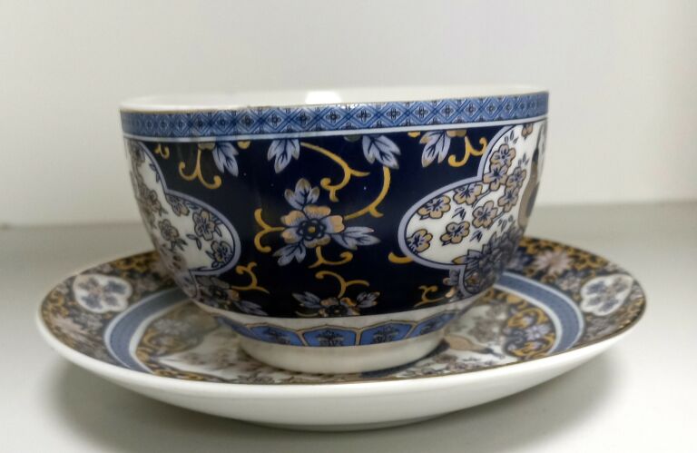 filizanki-porcelan-queen-isabell-limitedcollectio-solidarnosci-20j5-ruda-slaska