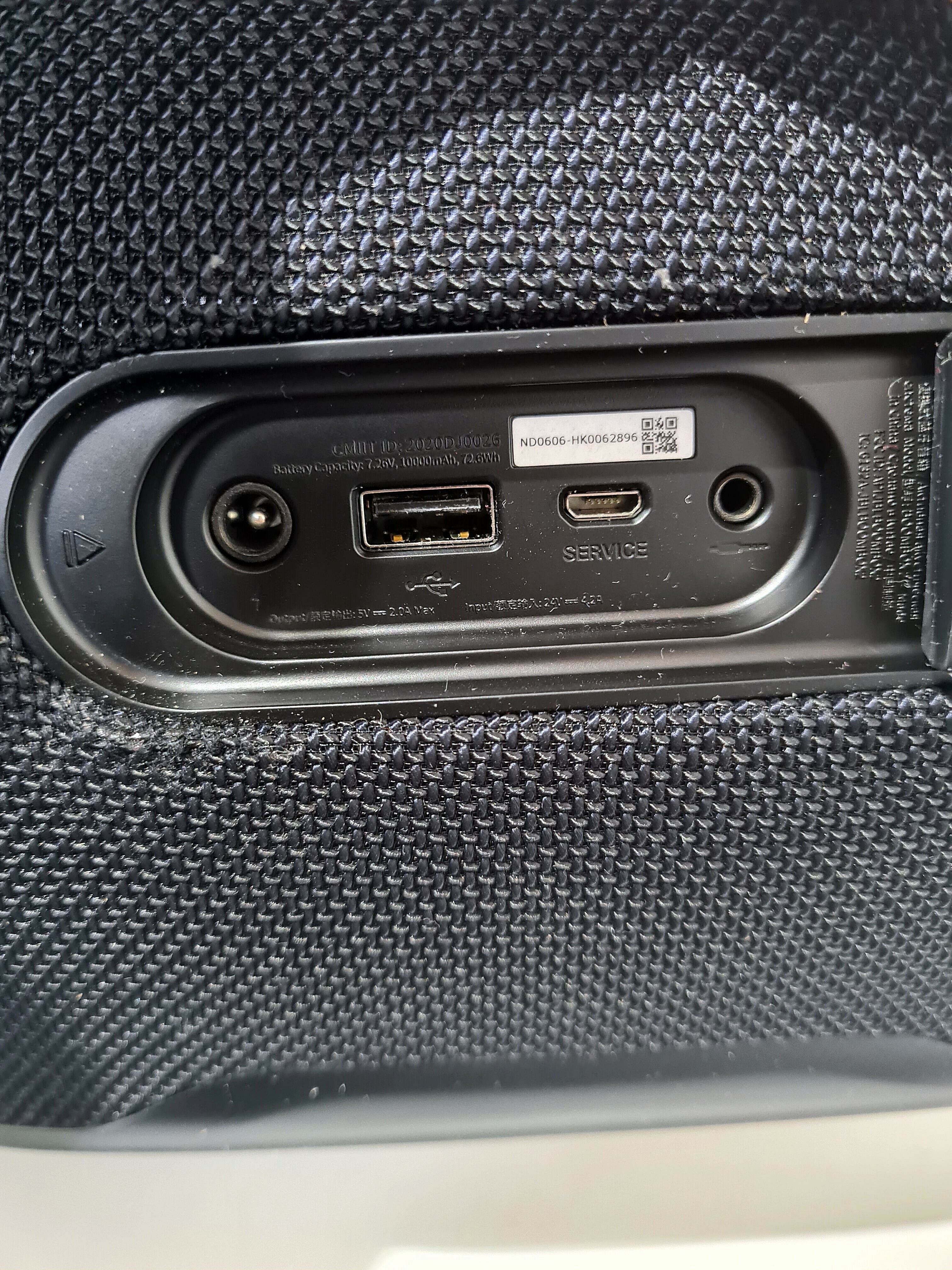 glosnik-przenosny-jbl-boombox-2-stan-uzywany