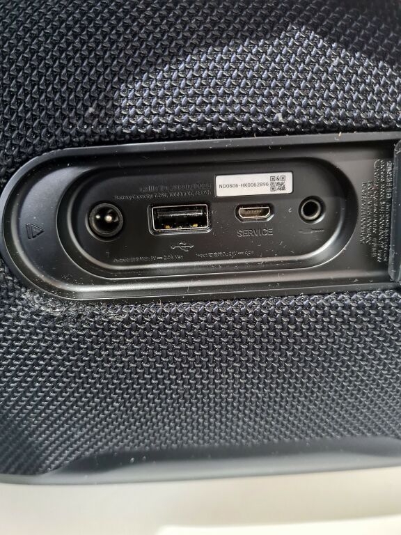 glosnik-przenosny-jbl-boombox-2-stan-uzywany