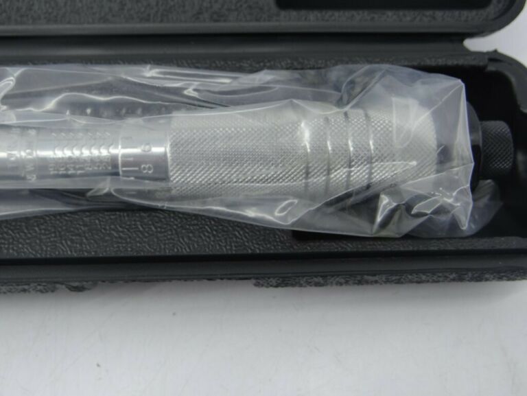 KLUCZ DYNAMOMETRYCZNY MAGNUSSON 1/2" 28-210NM