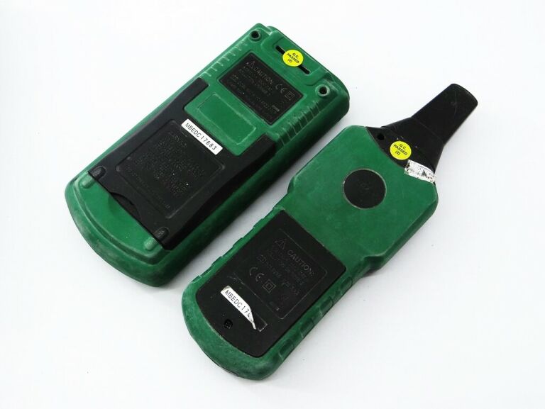 lokalizator-przewodow-mastech-ms6818-kod-producenta-1234