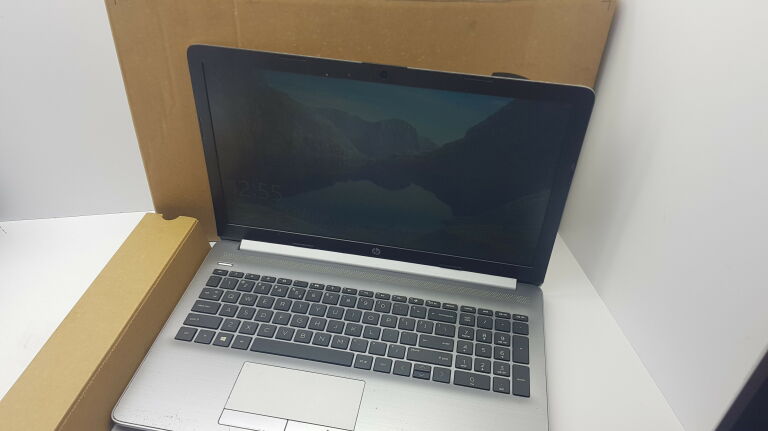 LAPTOP HP 255 G7