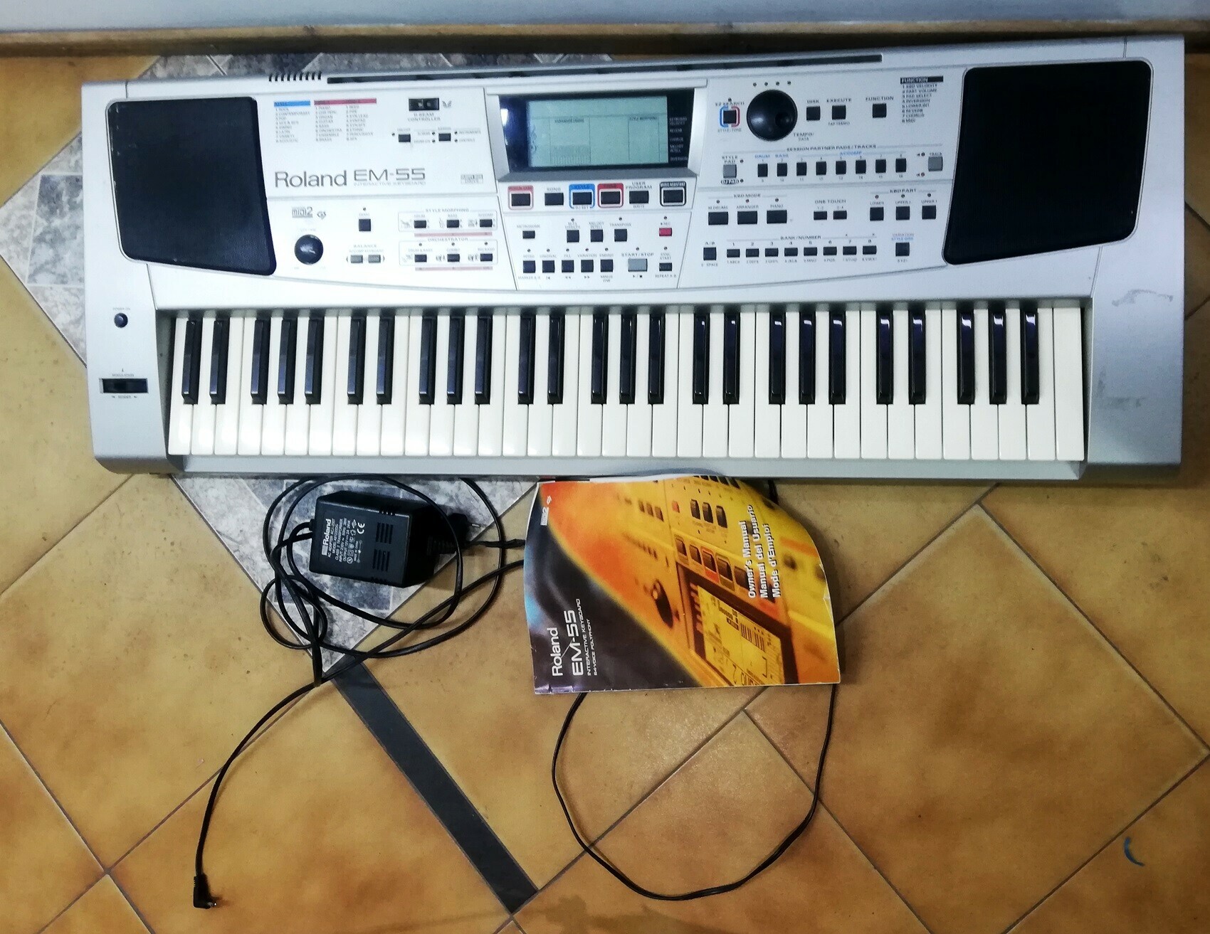 keyboard-roland-em-55-slowackiego-11-wieliczka