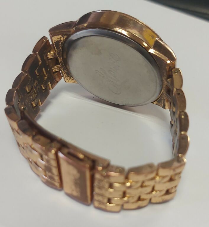 zegarek-house-marka-inna-marka