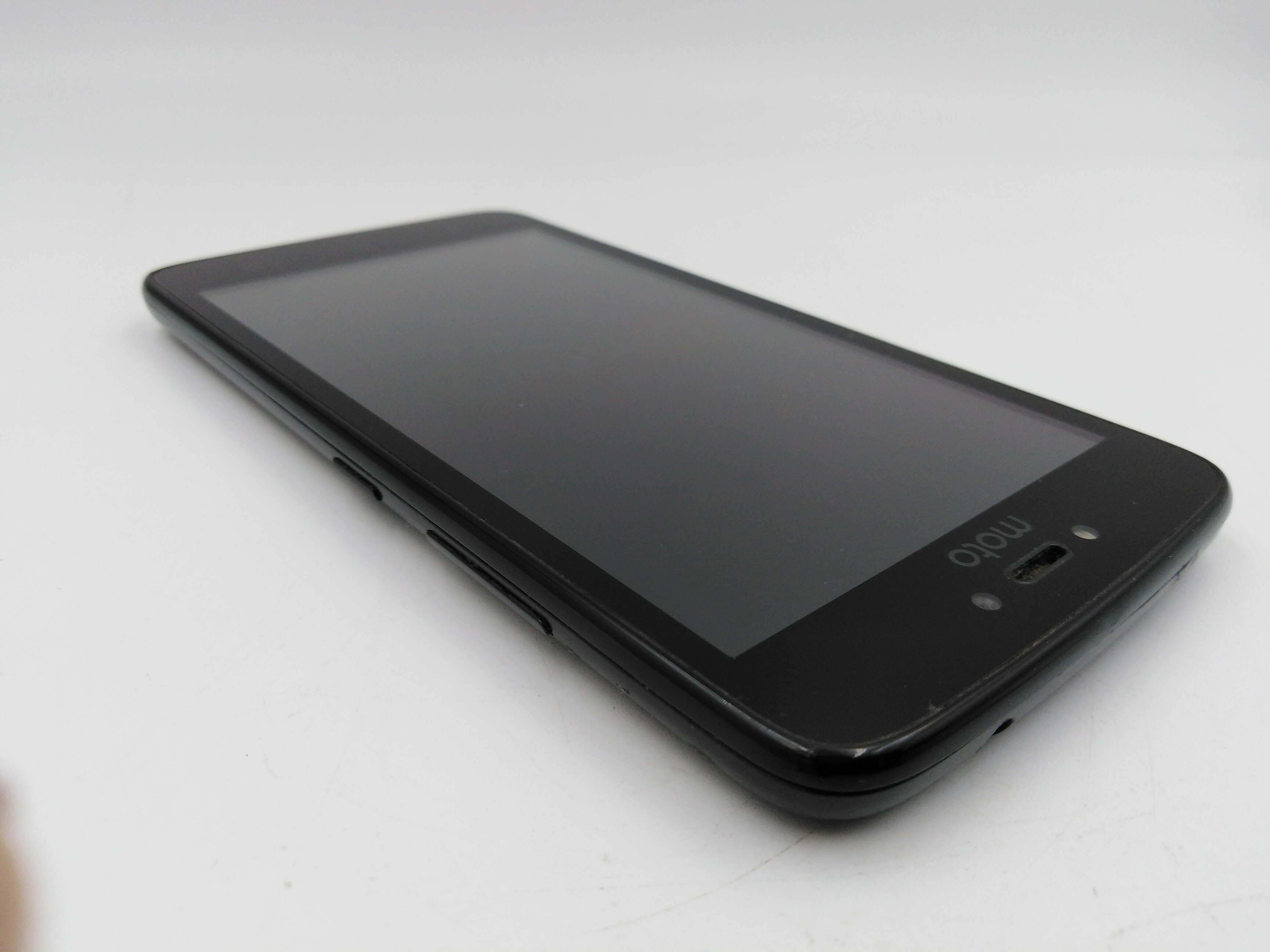 telefon-motorola-moto-c-polecamy-stan-11323-2