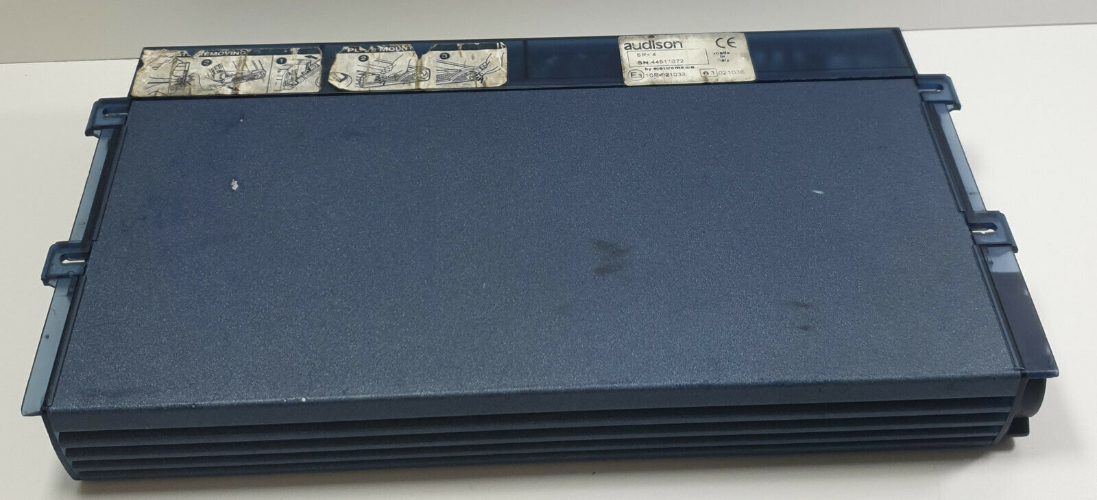 wzmiaczniacz-samochodowy-audison-srx-4-model-srx-4